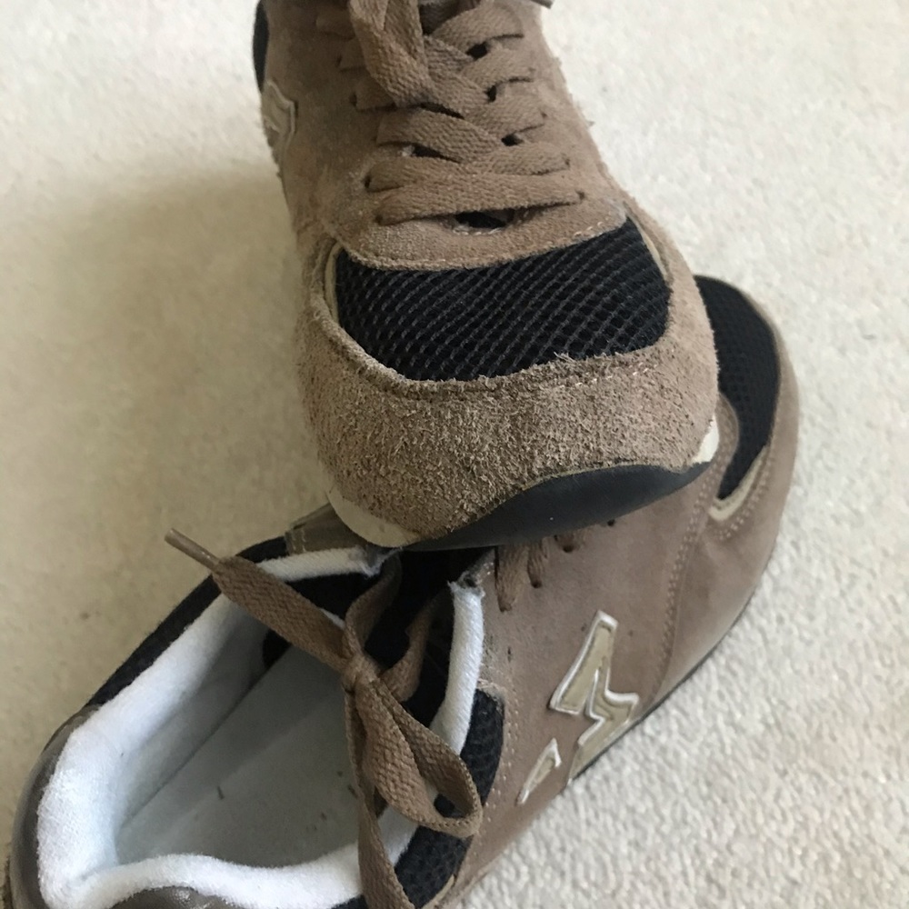 Shoes - Picture 9 of 9